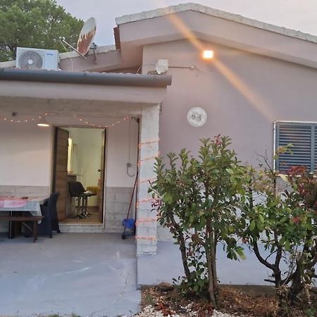 费兰迪纳Gio' House别墅 外观 照片